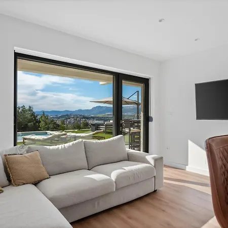 Villa Sunset Split Overviewing Split And Bay