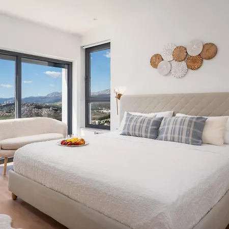 Villa Sunset Split Overviewing Split And Bay