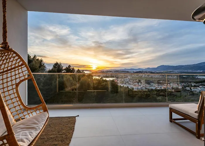 Sunset Split Overviewing Split And Bay ヴィラ *