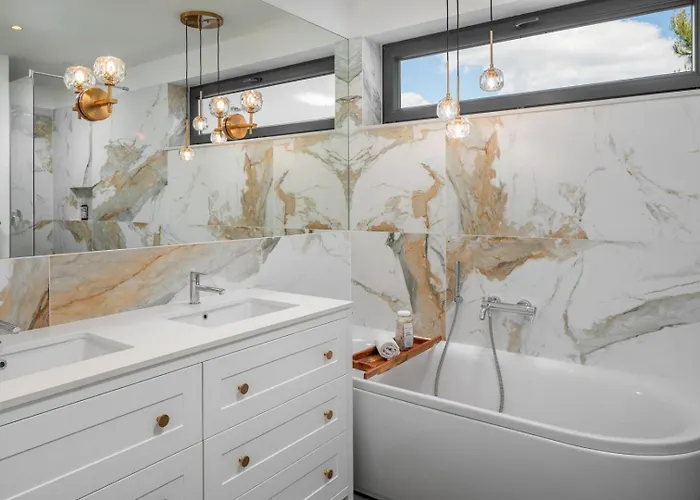 Sunset Split Overviewing Split And Bay